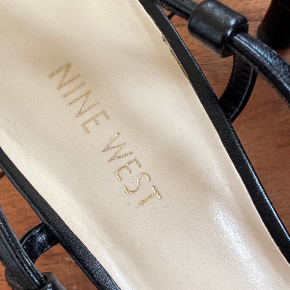 Nine West Black Pointed Toe Low Heels - Picture 4 of 14